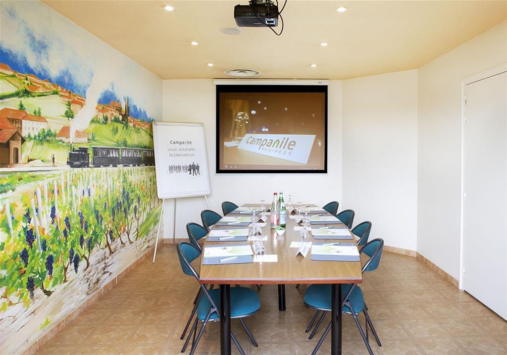 Kyriad Direct Roanne Hotel Affari foto