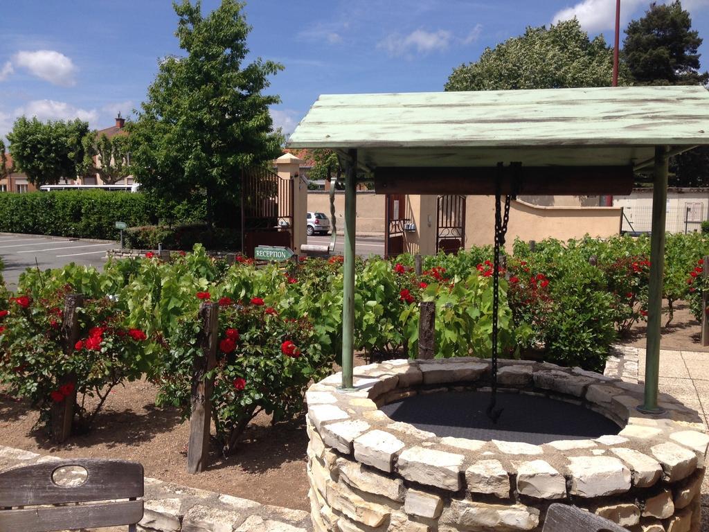 Kyriad Direct Roanne Hotel Esterno foto