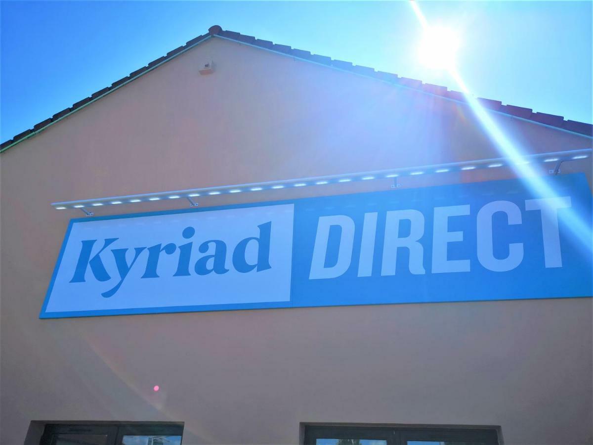 Kyriad Direct Roanne Hotel Esterno foto